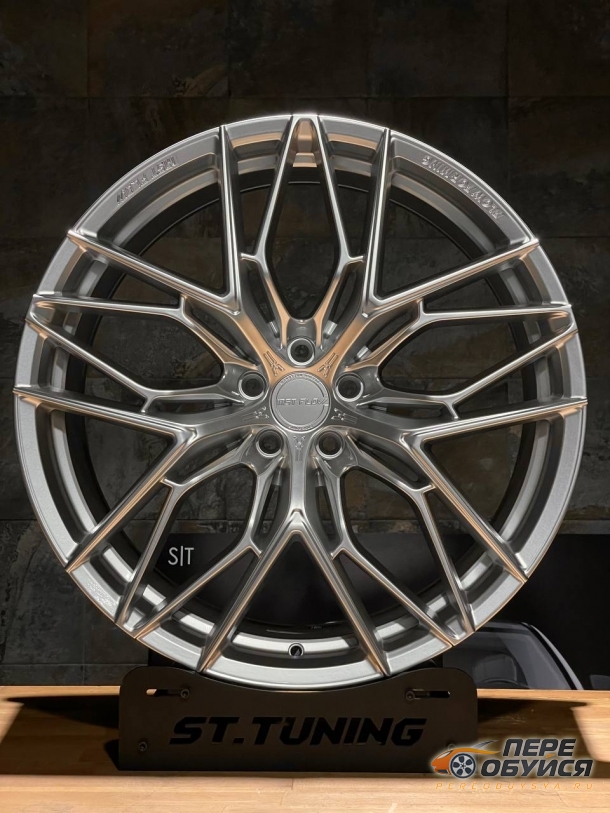 Диски Replica ST FFFK08, цвет HS